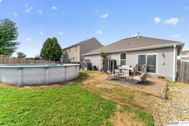 14887 Eagle Street, Bennington, NE 68007