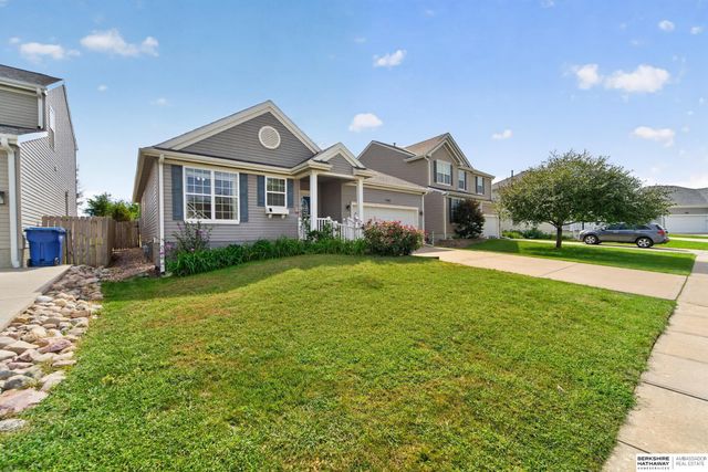 14887 Eagle Street, Bennington, NE 68007