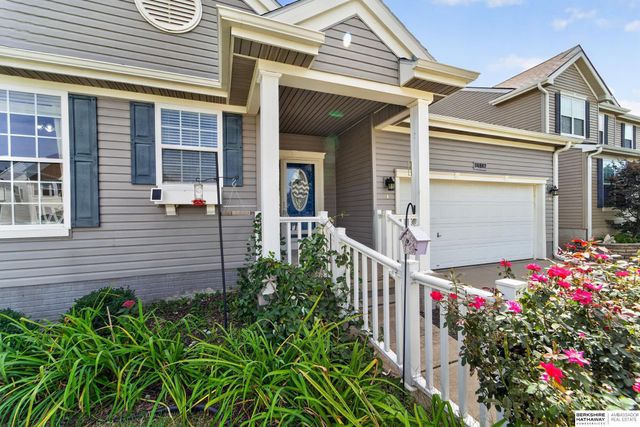 14887 Eagle Street, Bennington, NE 68007