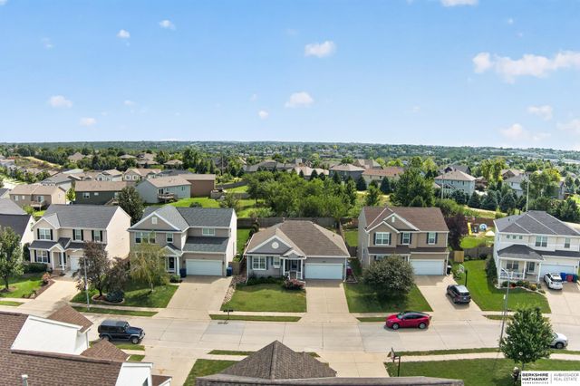 14887 Eagle Street, Bennington, NE 68007