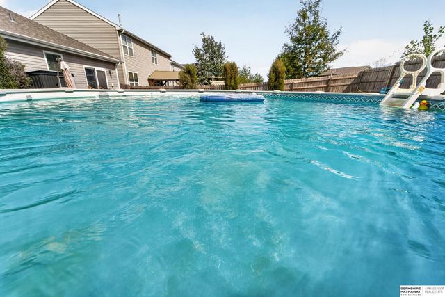 14887 Eagle Street, Bennington, NE 68007