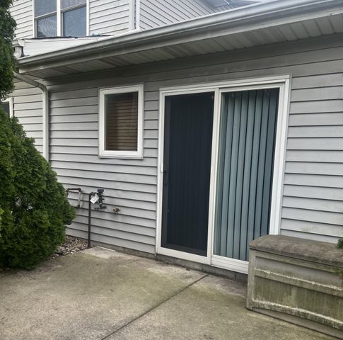 3901 Juniper Trail, Highland, IN 46322