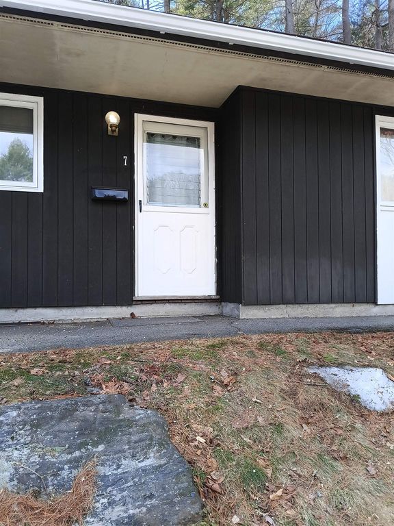 39 Brookside Dr Unit 7, Brattleboro, VT 05301