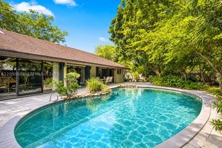 521 NW 78th Way, Plantation, FL 33324
