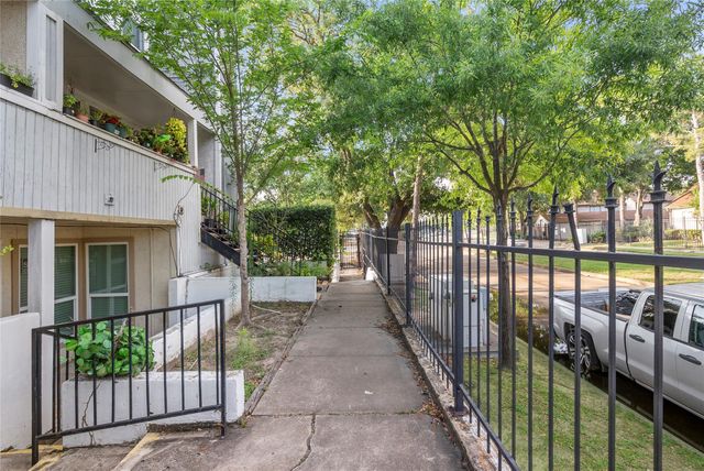 781 Country Place Drive 2016, Houston, TX 77079