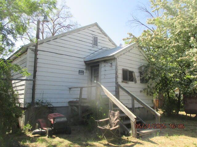 704 Fulton Street, Klamath Falls, OR 97601