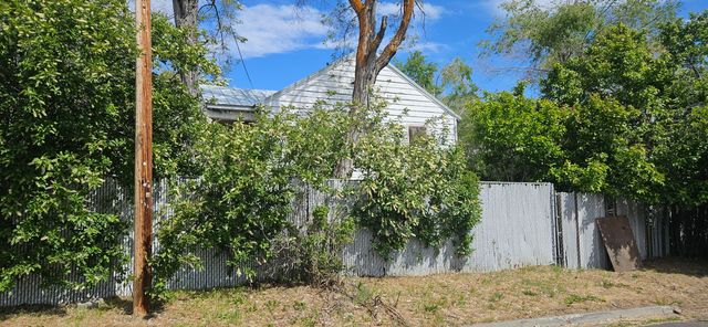 704 Fulton Street, Klamath Falls, OR 97601