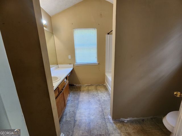 535 Village Circle, Stockbridge, GA 30281