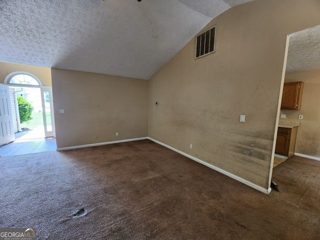 535 Village Circle, Stockbridge, GA 30281