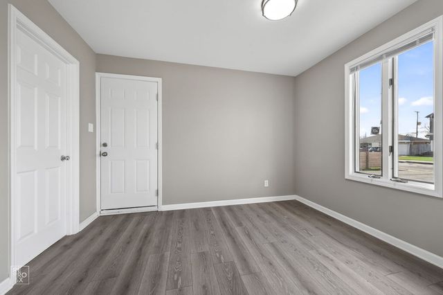 4680 W 83rd Street, Chicago, IL 60652