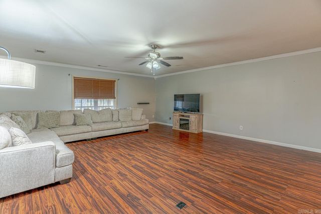 1243 County Road 114, Jonesboro, AR 72404