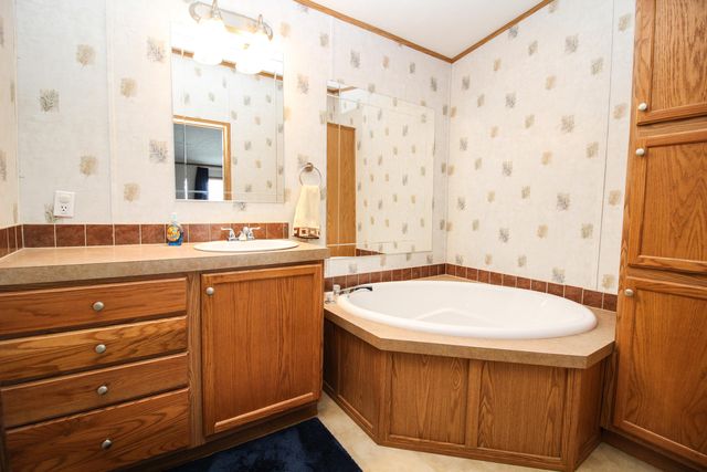 6250 Medford Way, Kalamazoo Twp, MI 49009