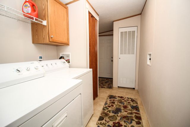 6250 Medford Way, Kalamazoo Twp, MI 49009