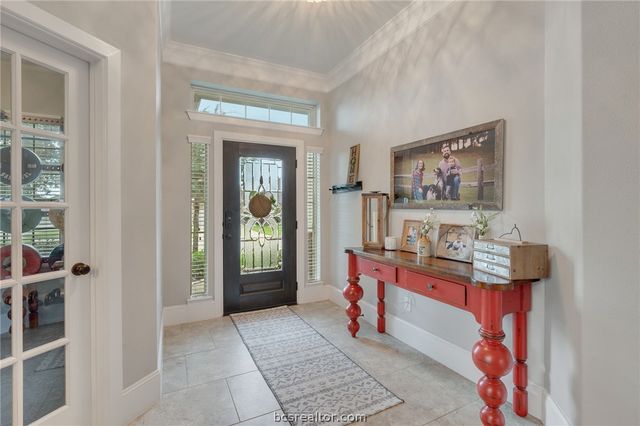 2533 Kimbolton Drive, College Station, TX 77845