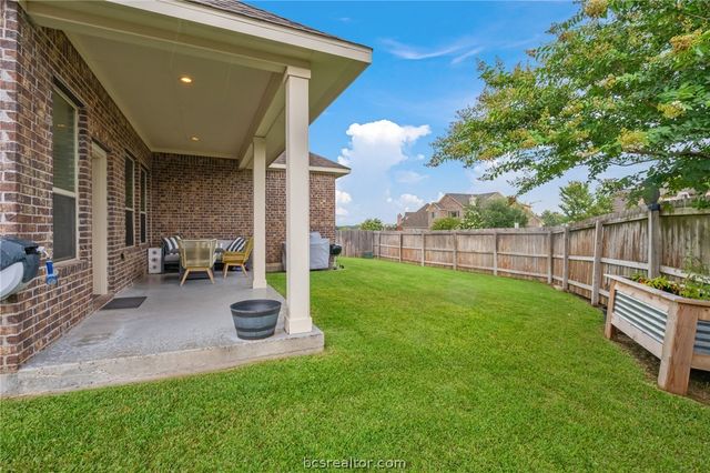 2533 Kimbolton Drive, College Station, TX 77845