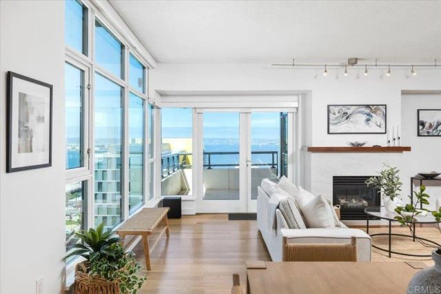1199 Pacific Highway 1805, San Diego, CA 92101