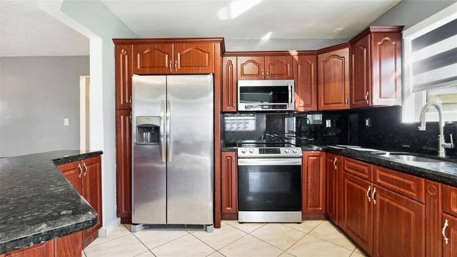 3140 Sheridan Lane, Hollywood, FL 33021