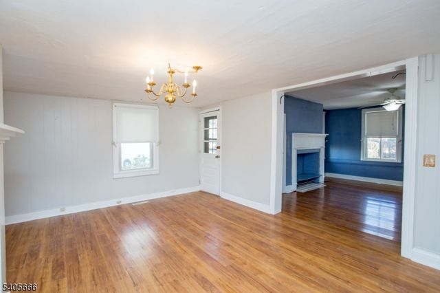 309 Harrison St, Frenchtown Boro, NJ 08825