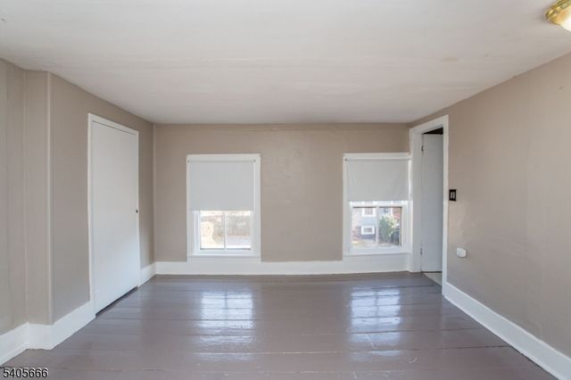 309 Harrison St, Frenchtown Boro, NJ 08825