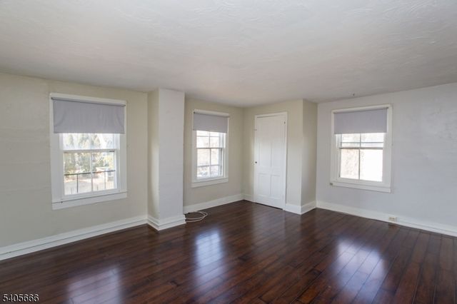 309 Harrison St, Frenchtown Boro, NJ 08825