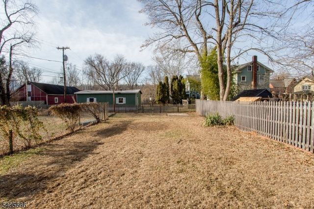 309 Harrison St, Frenchtown Boro, NJ 08825