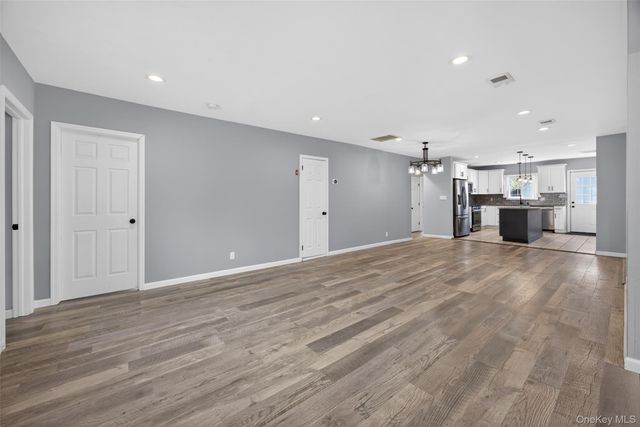 82 Southside Drive, Monroe, NY 10950