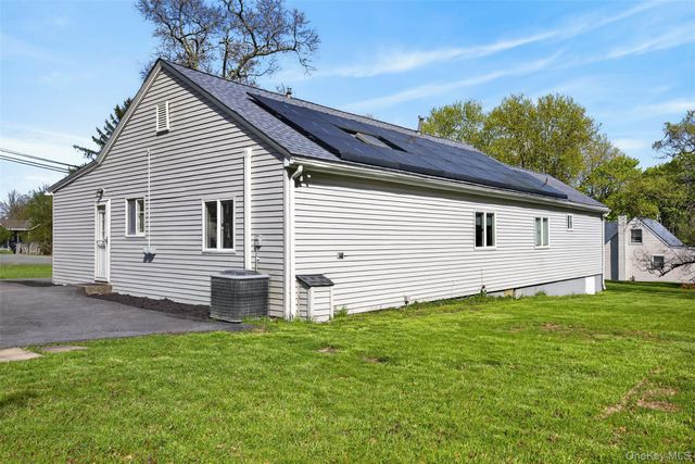 82 Southside Drive, Monroe, NY 10950