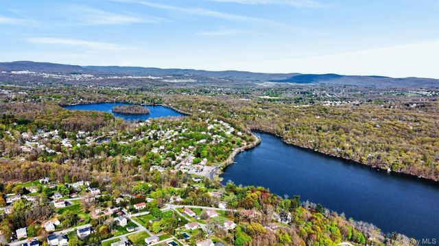 82 Southside Drive, Monroe, NY 10950