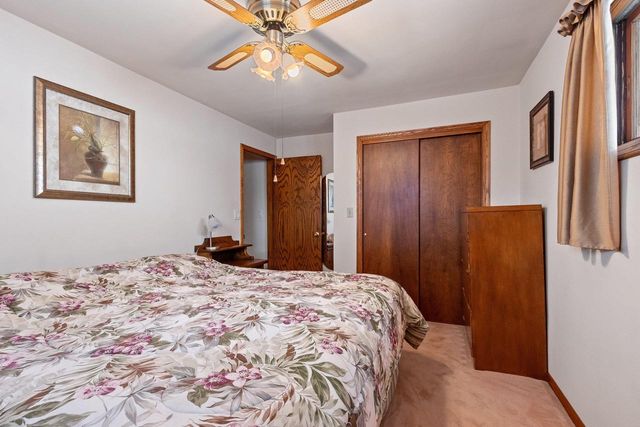 1035 E KIMBERLY AVENUE, Kimberly, WI 54136