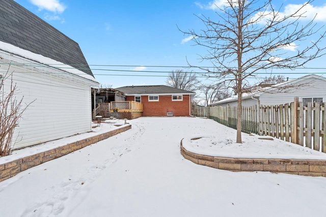 1035 E KIMBERLY AVENUE, Kimberly, WI 54136