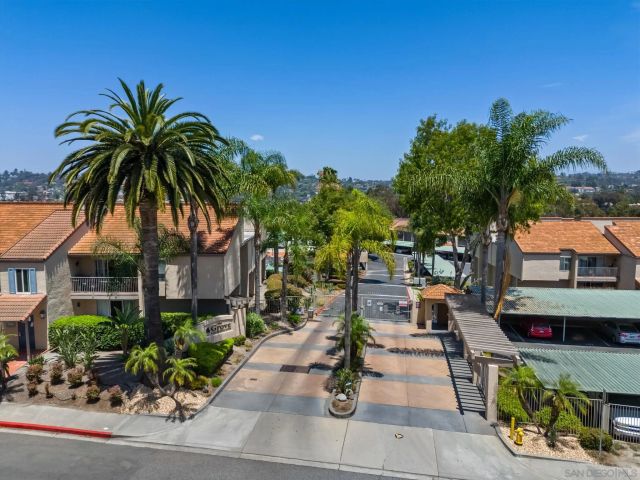 2330 Hosp Way 304, Carlsbad, CA 92008