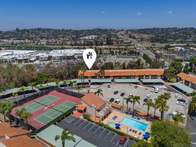 2330 Hosp Way 304, Carlsbad, CA 92008