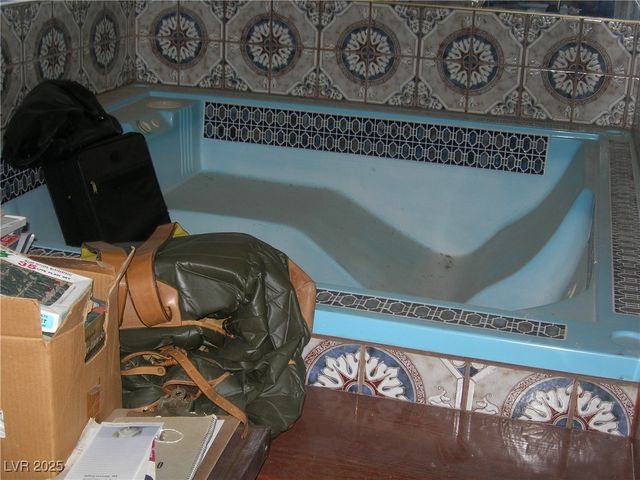 6325 Burgundy Way, Las Vegas, NV 89107