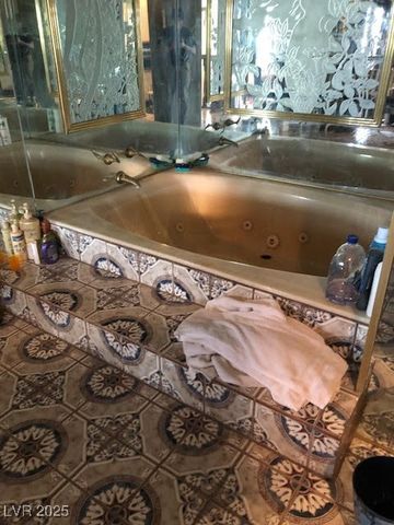 6325 Burgundy Way, Las Vegas, NV 89107