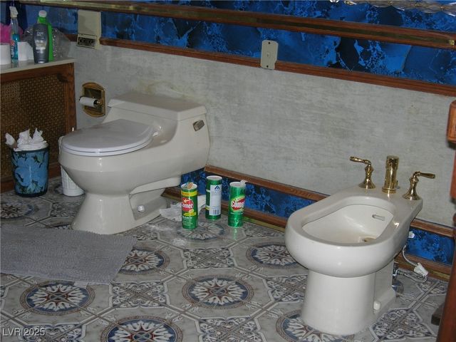 6325 Burgundy Way, Las Vegas, NV 89107