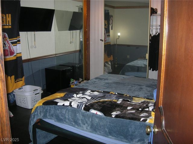 6325 Burgundy Way, Las Vegas, NV 89107