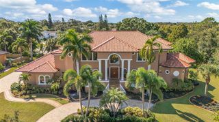 1079 ASHLAND AVENUE, Tarpon Springs, FL 34689
