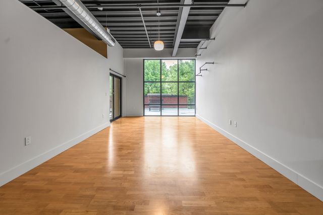 350 E Short Street 211, Lexington, KY 40507