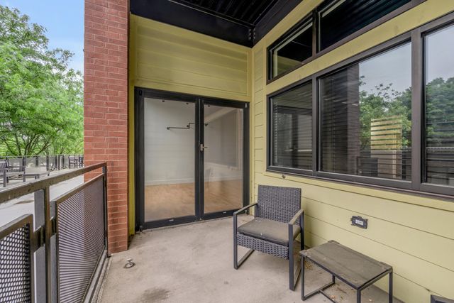 350 E Short Street 211, Lexington, KY 40507