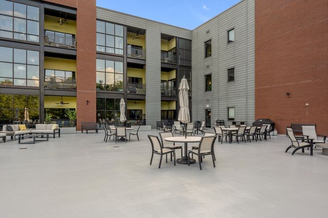 350 E Short Street 211, Lexington, KY 40507