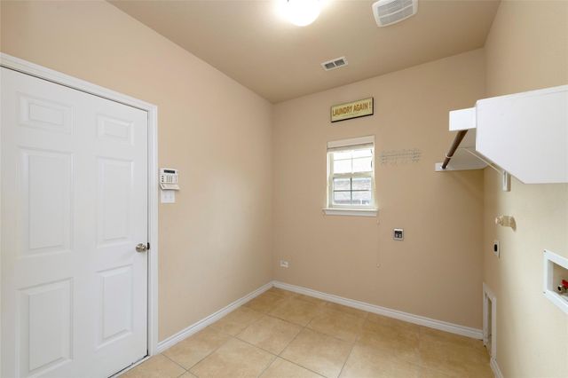 425 Windward Drive, Murphy, TX 75094