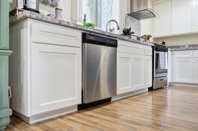 2808 W Tulare Avenue, Visalia, CA 93277