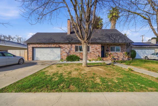 2808 W Tulare Avenue, Visalia, CA 93277