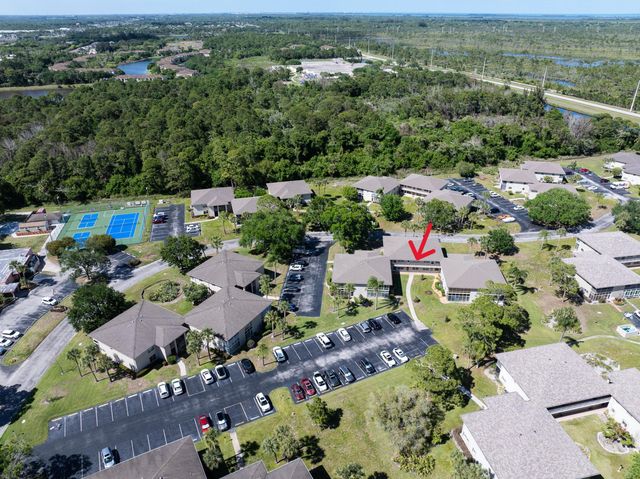 28 Lake Vista Trl Apt 104, Port St Lucie, FL 34952