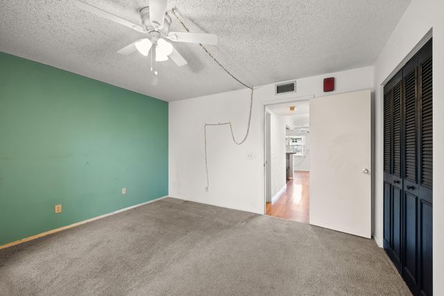 28 Lake Vista Trl Apt 104, Port St Lucie, FL 34952