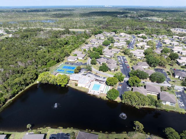 28 Lake Vista Trl Apt 104, Port St Lucie, FL 34952