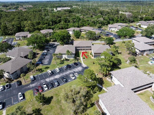 28 Lake Vista Trl Apt 104, Port St Lucie, FL 34952