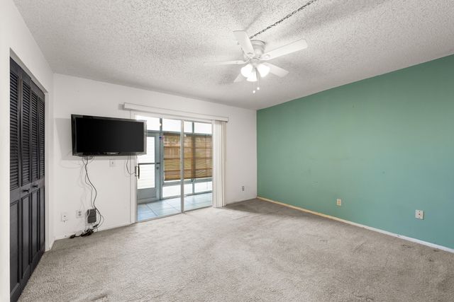 28 Lake Vista Trl Apt 104, Port St Lucie, FL 34952