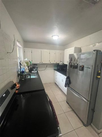 240 NE 23rd Ct, Pompano Beach, FL 33060