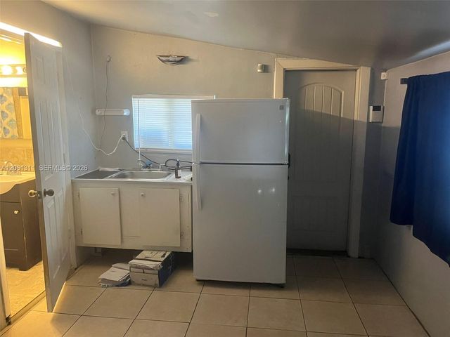 240 NE 23rd Ct, Pompano Beach, FL 33060
